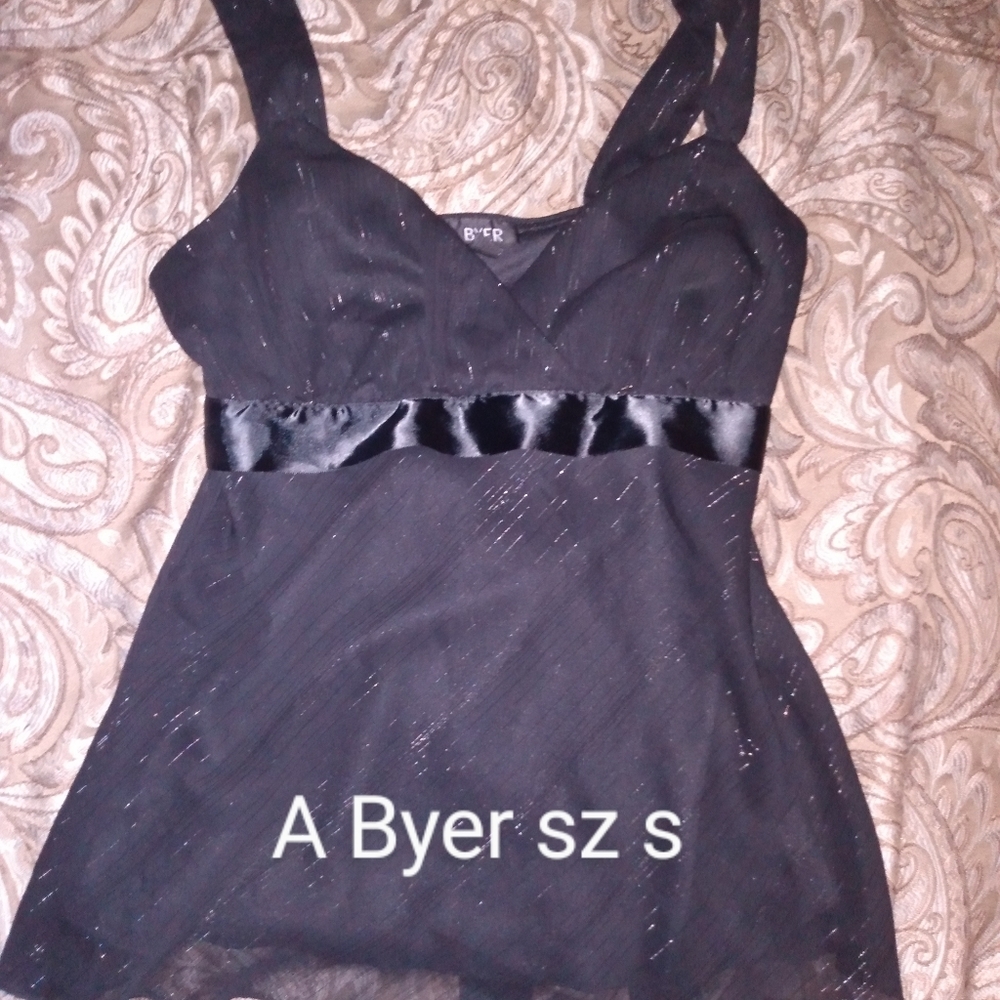 Size s black shirt